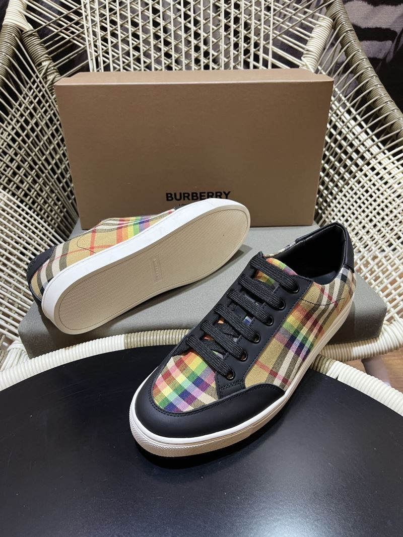 Burberry Low Shoes